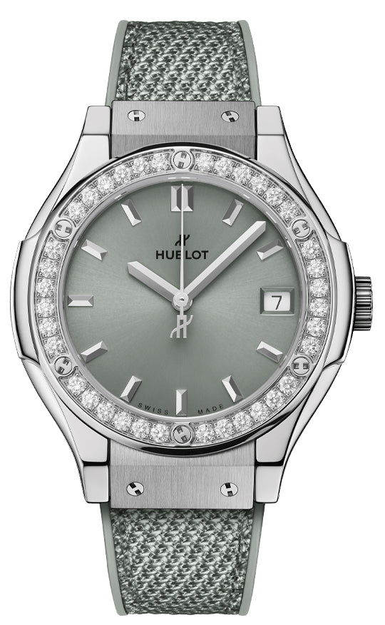 Hublot Classic Fusion Quartz Titanium Sage Green Diamonds 33 mm