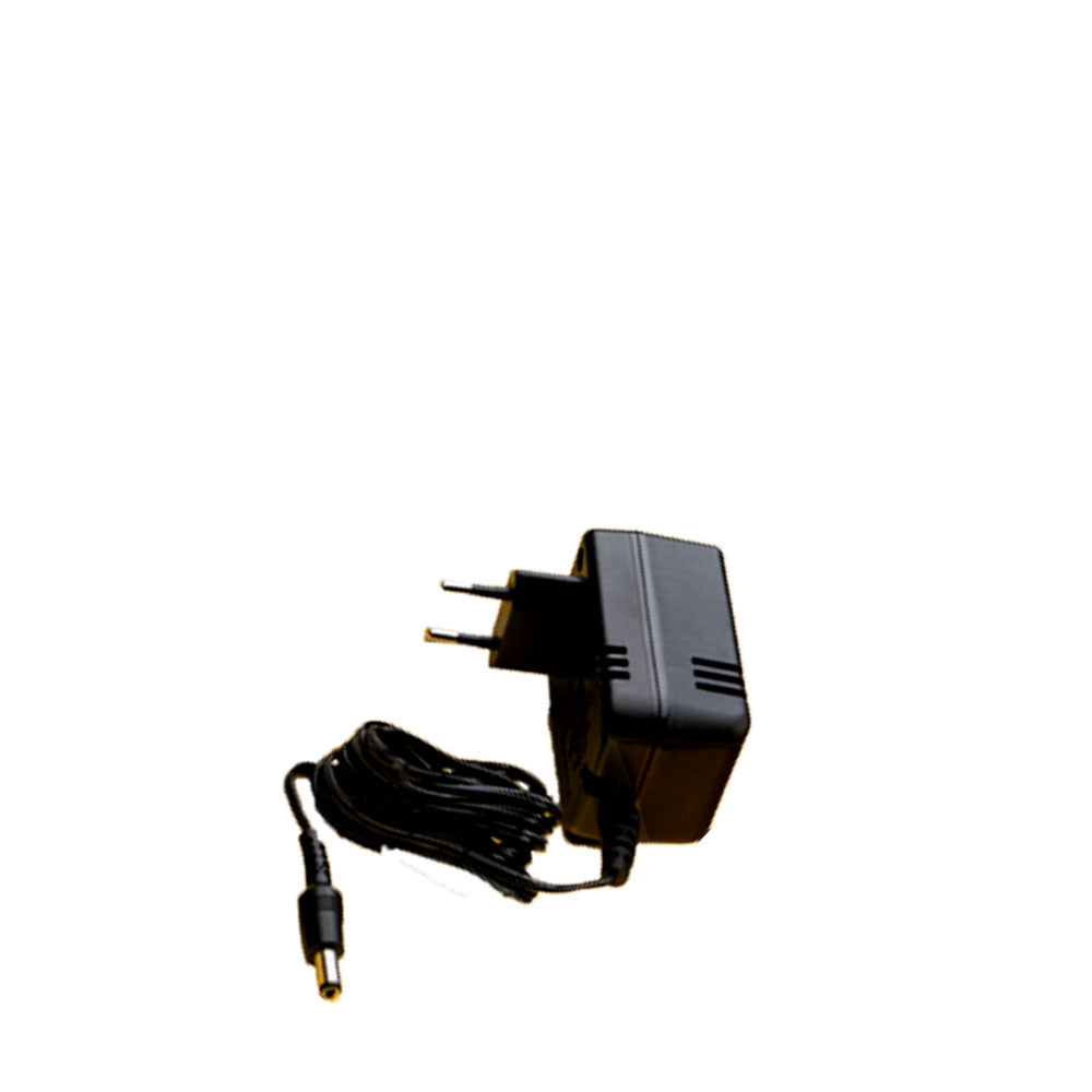 Beco Adapter 110 - 230 Volt Ref. 70002/22
