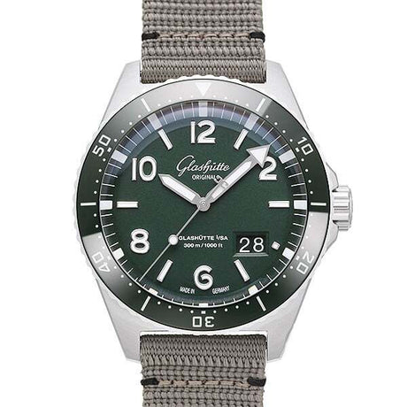 Glashütte Original SeaQ Panoramadatum