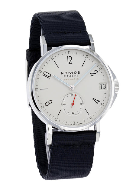 NOMOS Glashütte Ahoi neomatik 38 Datum
