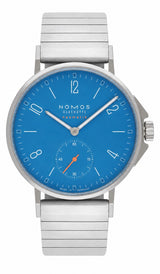 NOMOS Glashütte Ahoi neomatik signalblau