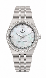 Tudor Royal