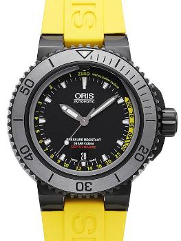 Oris Aquis Date Depth Gauge in der Version 01 733 7675 4754-Set RS aus Edelstahl mit DLC-Beschichtung