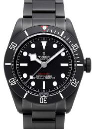 Tudor Heritage Black Bay Dark schwarz