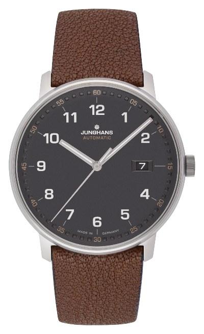 Junghans Form A Titan in der Version 027/2002.00