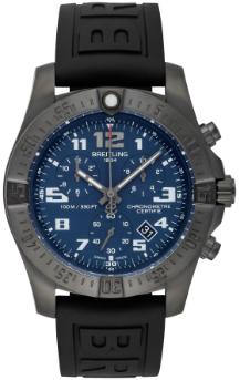 Breitling Chronospace Evo Night Mission in der Version V7333010-C939-152S-M20SS-1 aus beschichtetem Titan