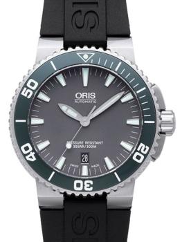 Oris Aquis Date in der Version 01 733 7653 4137-07 4 26 34EB in Edelstahl mit Keramik-Luenette