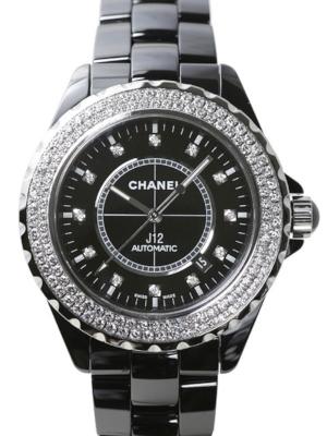 Chanel J12 Black Ceramic in der Version H2014 in schwarzer Hightech-Keramik mit 120 Diamanten auf der Luenette und 12 Diamantindizes