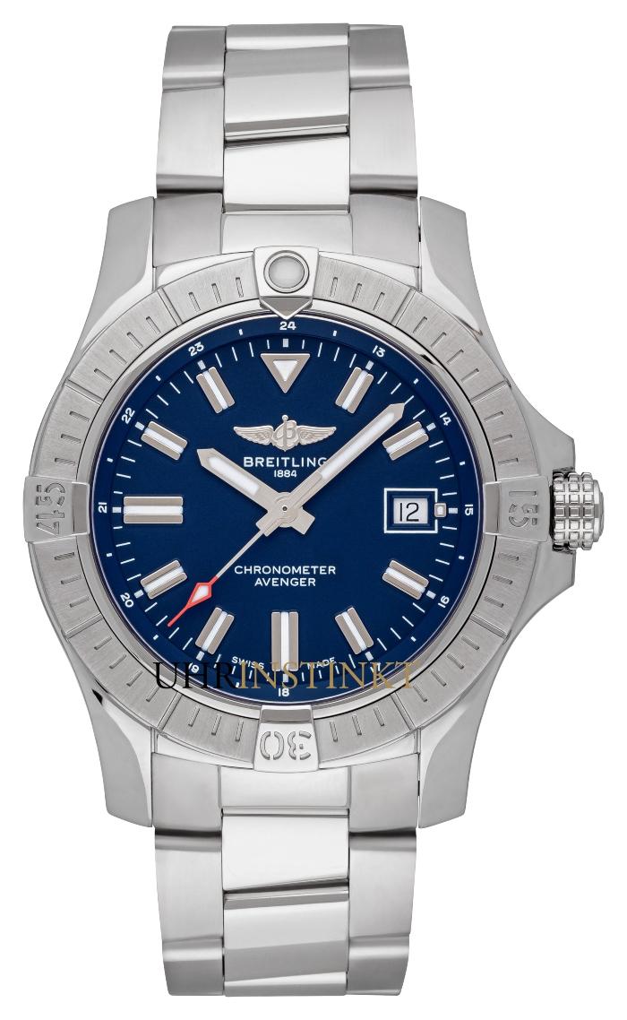 Breitling Avenger Automatic 43 Saphirglas