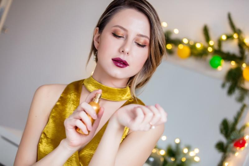 Parfum Duft, der verfuehrt weihnachtliche-luxusgeschenke-fuer-frauen