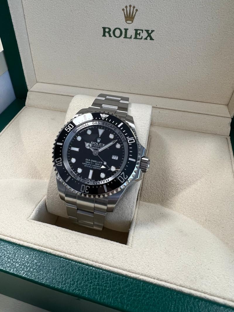 Rolex Sea-Dweller Deepsea Referenz 116660 aus Februar 2018 in einem sehr guten, nahezu neuwertigen Zustand wie-viel-wiegt-ein-uhrengehaeuse