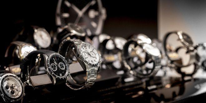 Luxusuhren Display - Beste Investment Uhren