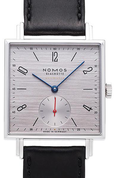 NOMOS Glashütte Tetra neomatik 39 silvercut in der Version 423 mit Saphirglosboden