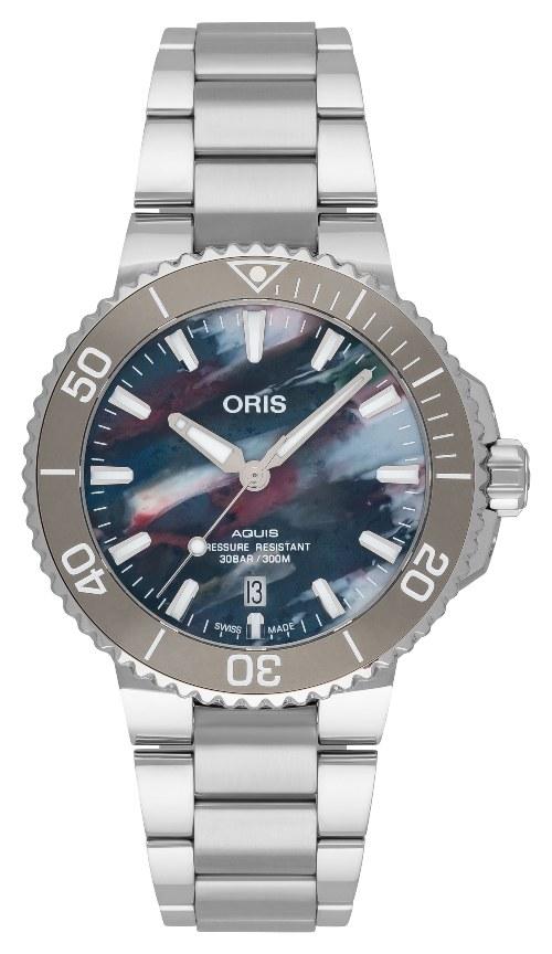 Oris Aquis Date Upcycle in der Version 01 733 7766 4150-Set aus Edelstahl mit Keramik-Lünette