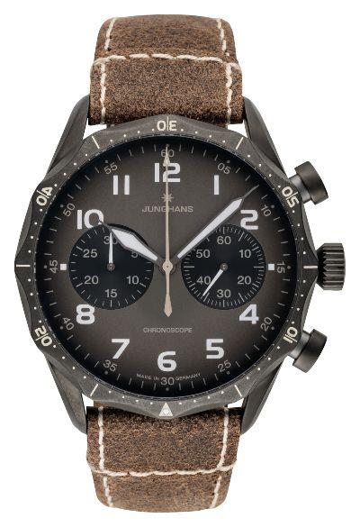 Junghans Meister Pilot in der Version 027/3794.00 aus Edelstahl mit DLC-Beschichtung