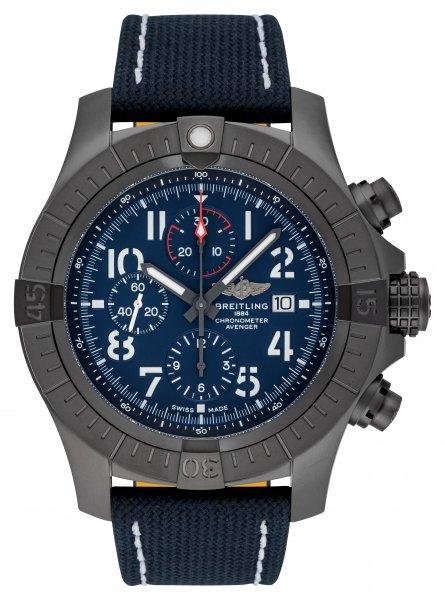 Breitling Super Avenger Chronograph 48 Night Mission in der Version V13375101C1X1