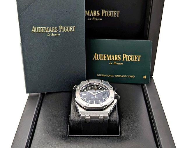 Audemars Piguet Royal Oak Offshore Diver 42mm with reference no. 15710ST.OO.A002CA.01.