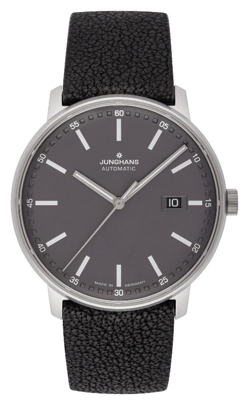 Junghans Form A Titan in der Version 027/2001.00 | Kaliber J800.2 (Basis: ETA 2824-2)