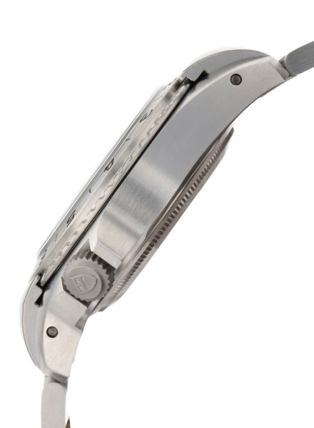 M70150-0001-PLX501390_03