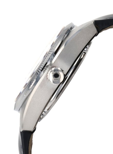 130.33.41.22.06.001-PL114701_03