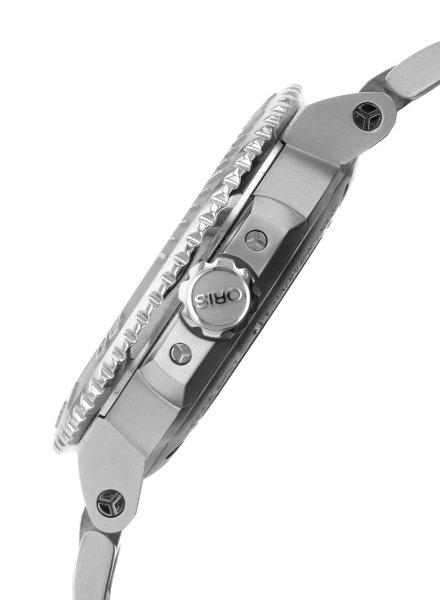 01 733 7730 4137-07 8 24 05PEB-PL127519_03