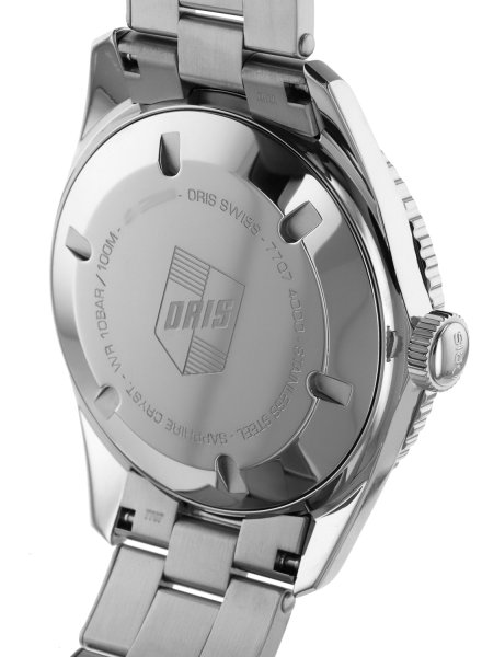 01 733 7707 4057-07 8 20 18-PL128705_01