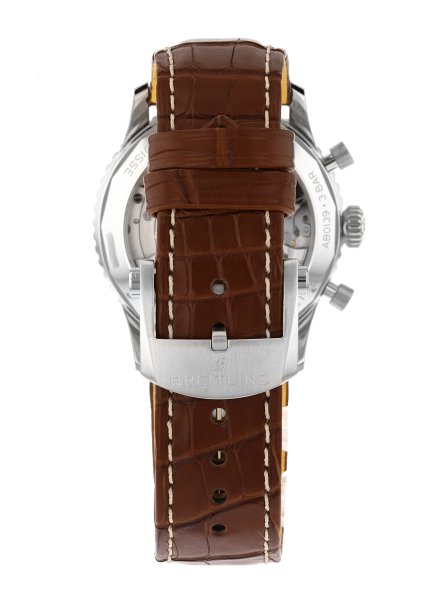 PL124908-AB0139211L1P1_04_breitling