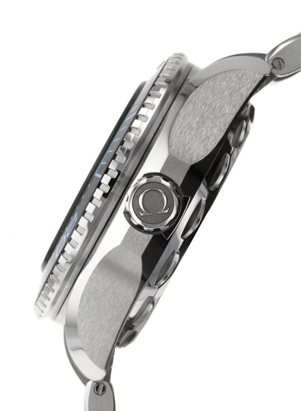 215.30.46.21.03.002-PL127541_04