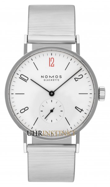 NOMOS Glashütte Tangomat für Ärzte ohne Grenzen Deutschland