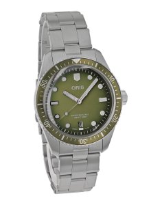 01 733 7707 4057-07 8 20 18-PL128705_04 01 733 7707 4057-07 8 20 18-PL128705_04