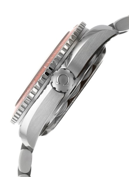 215.30.44.21.04.001-PLX501228_03