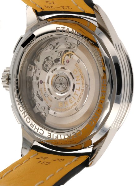 PL121654-AB0118371B1P1_05_breitling