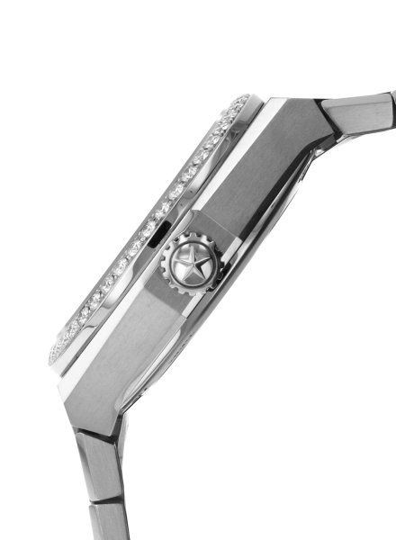 PL125525-16.9200.67033.MI001_02