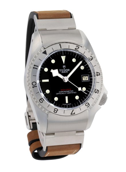 M70150-0001-PLX501390_0001