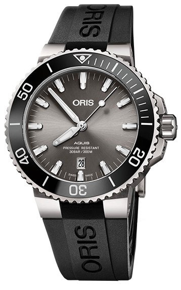 Oris Aquis Titanium Date