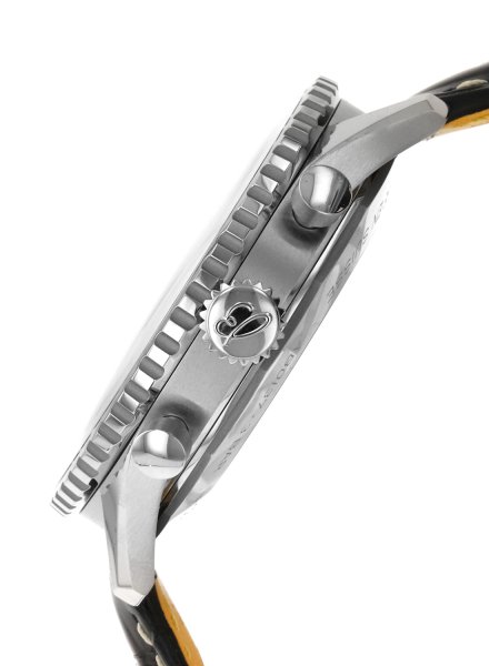 PL124972-AB0137241L1P1_03_111